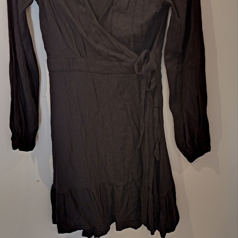 Tigerlily Tango Black Mini dress in size 6 - Picture 6 of 8